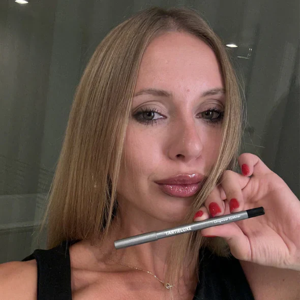 Longwear Eyeliner - Lightweight and Waterproof